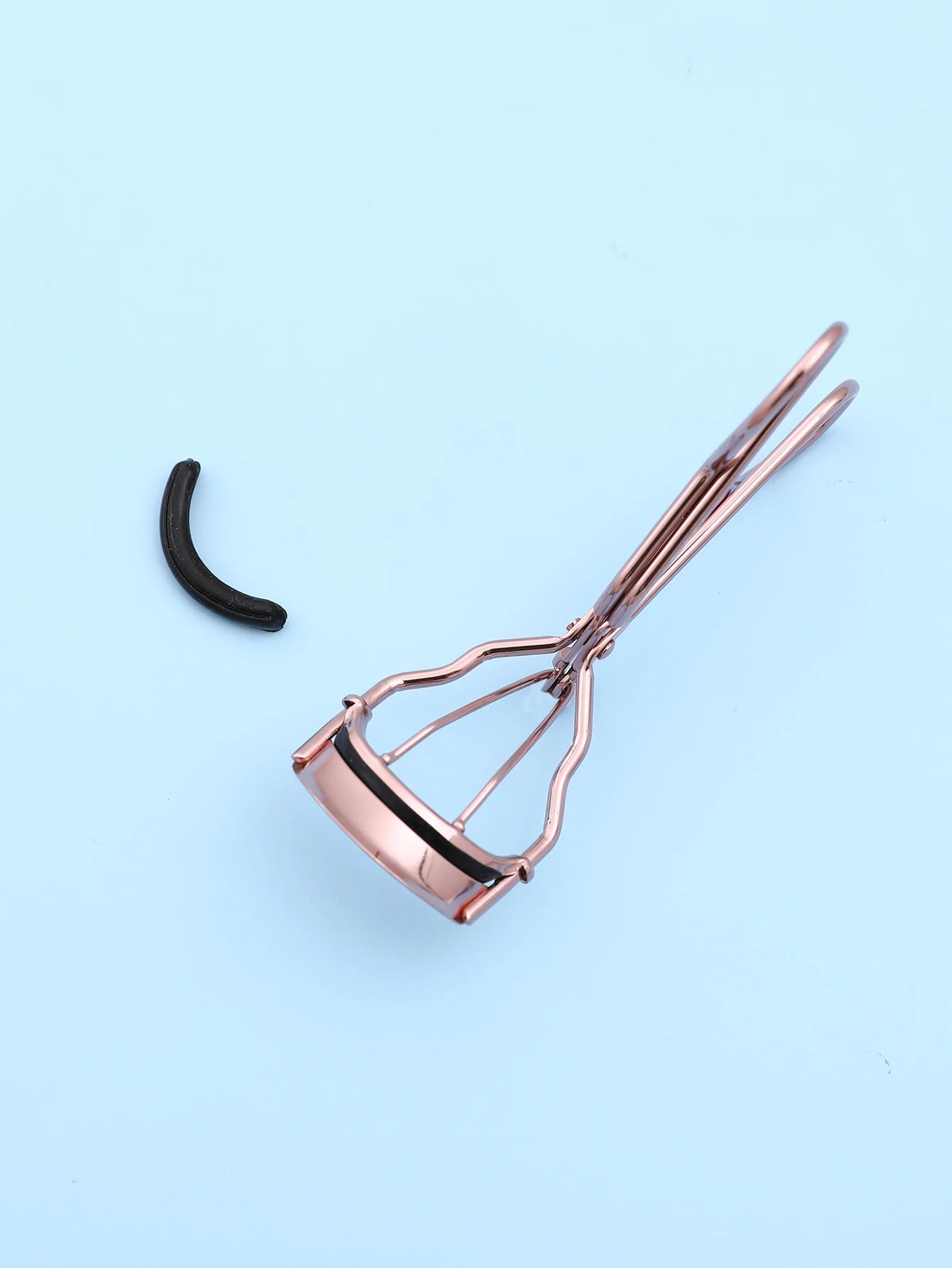 1pc Wild-angle Lash Eyelash Curler with Comfort Grip Makeup Tool, Creates Eye-Opening & Lifted Lashes,With 1 Additional Rubber